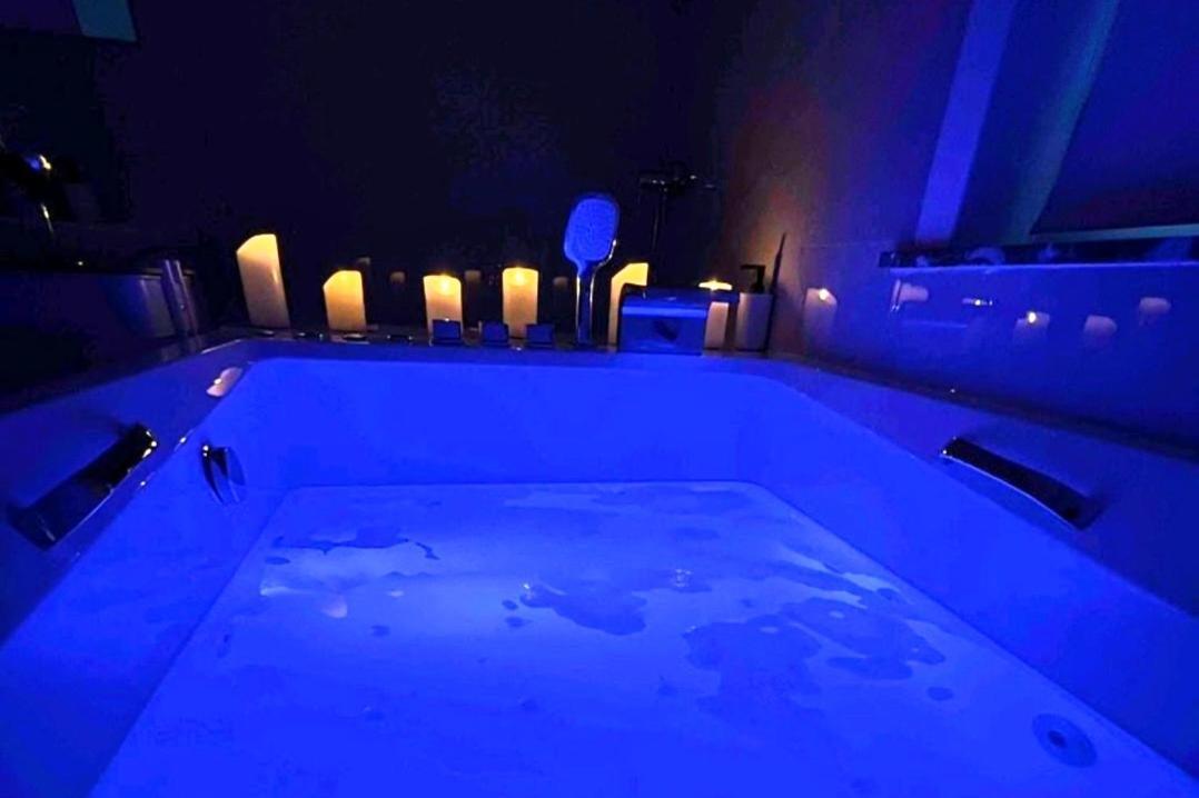 Sublime Appartement Calme Cosy & Jacuzzi Bruksela Zewnętrze zdjęcie